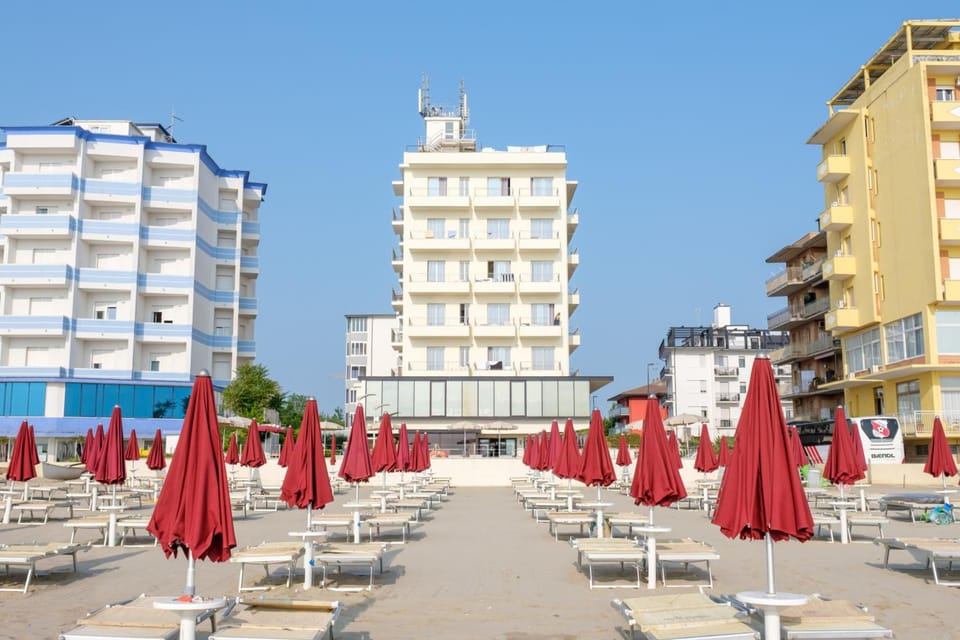 Hotel Classic - Azzurro Club Hotel in Lido di Savio