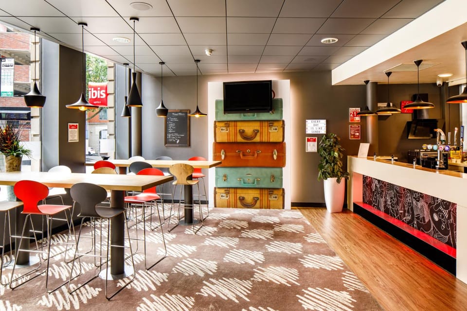 Bar/lounge
