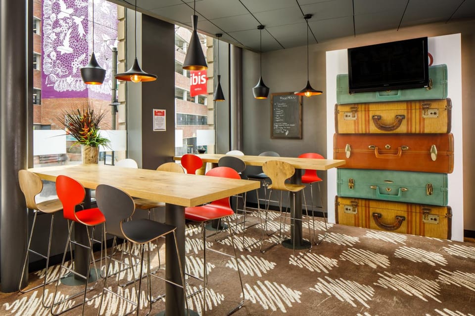 Bar/lounge