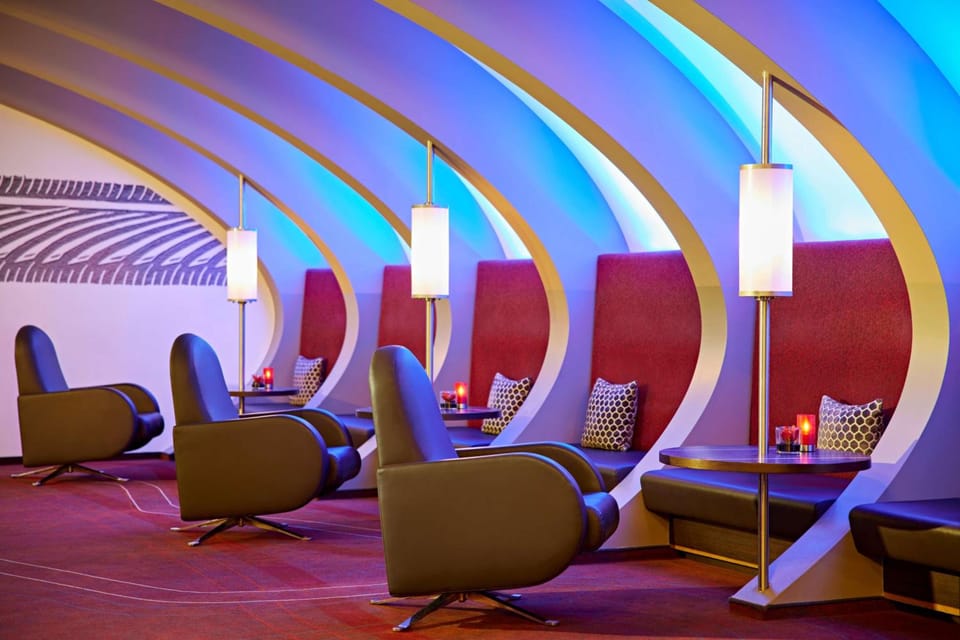 Bar/lounge