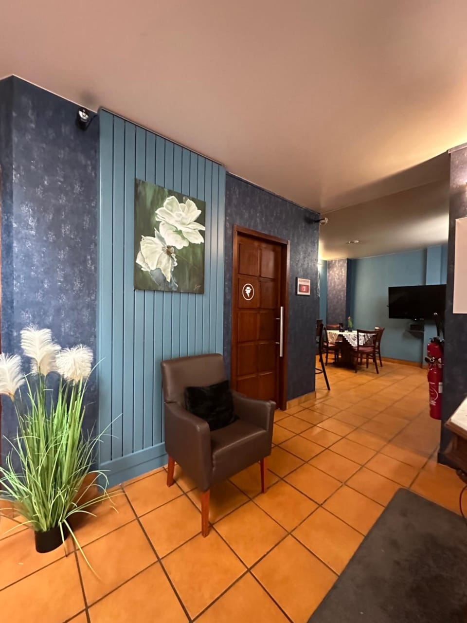 L'EMBLEME - BOUTIQUE HOTEL Hotel in Auvergne-Rhône-Alpes