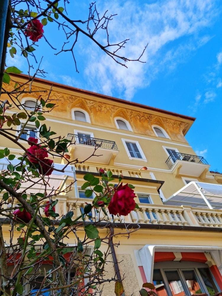 Hotel Canali, Portofino Coast Hotel in Rapallo