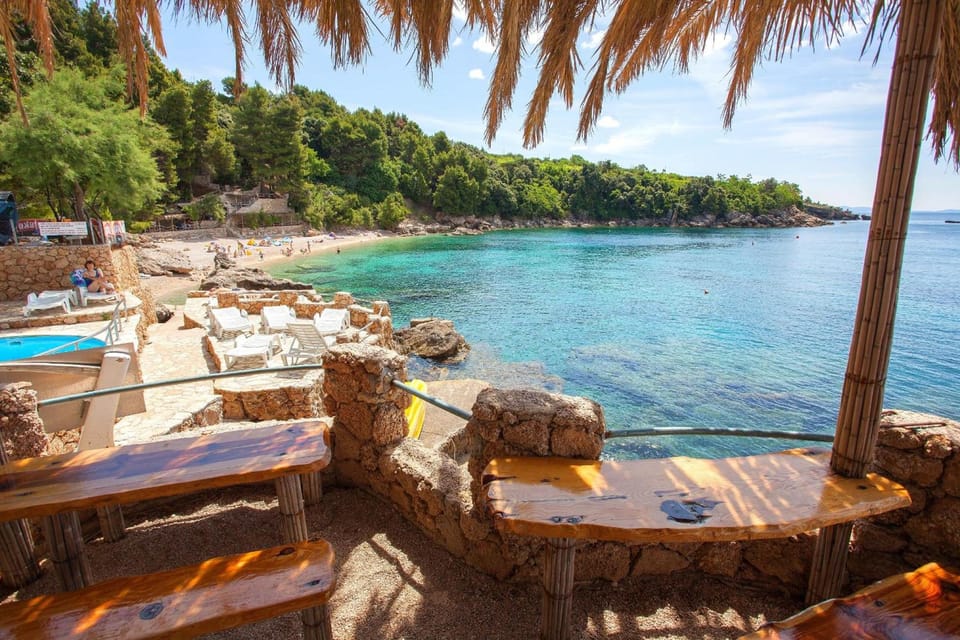 Bar/lounge