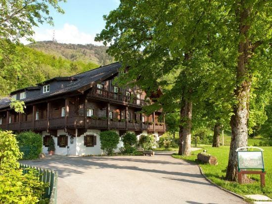 Romantikhotel Die Gersberg Alm Hotel in Salzburg