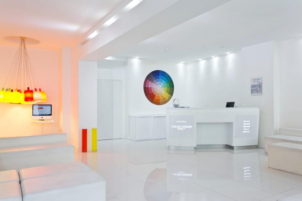 Color Design Hotel Hotel in Paris