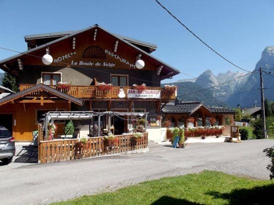 La Boule de Neige Hotel in Samoëns