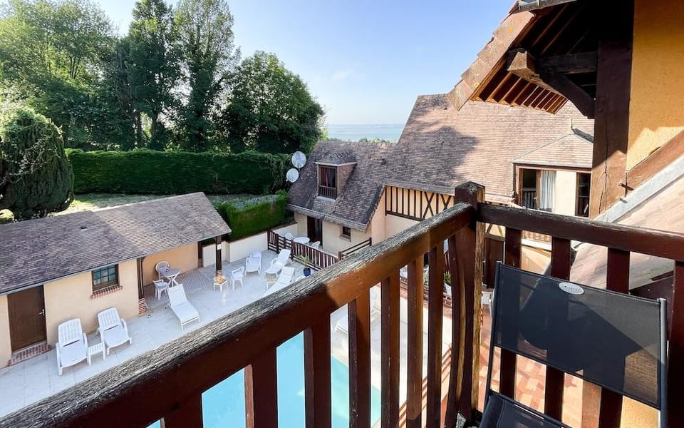 Hotel le Romantica Hotel in Normandy