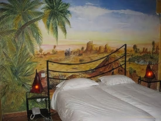 Hotel de La Gare Hotel in Aix-les-Bains