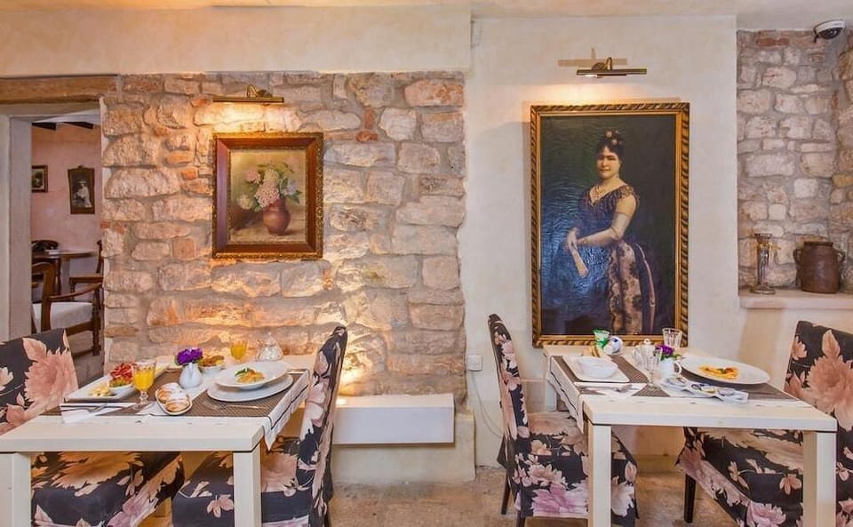 Heritage Hotel Villa Valdibora Hotel in Rovinj