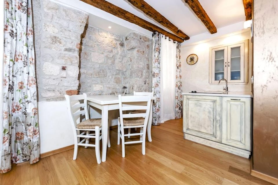 Heritage Hotel Villa Valdibora Hotel in Rovinj