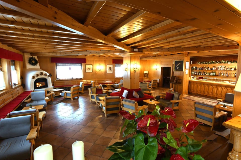 Bar/lounge