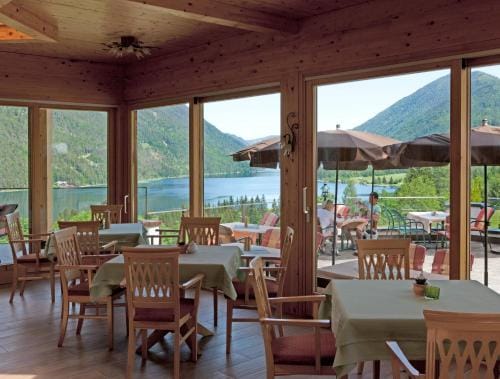 Hotel Nagglerhof am Weissensee Hotel in Carinthia, Austria