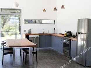 Aplite House Hotel in Tasmania