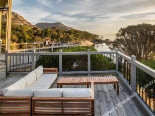 Freycinet Lodge Hotel in Coles Bay
