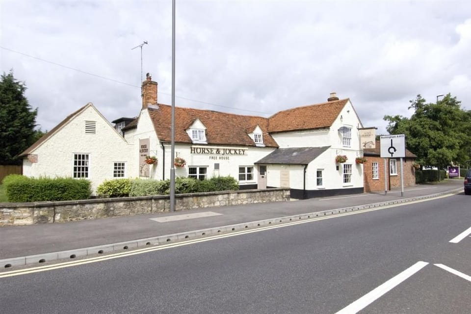 Aylesbury Hotel in Aylesbury