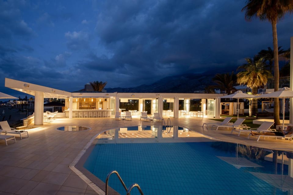 Akrogiali Beach Hotel Apartments Hotel in Malia, Crete