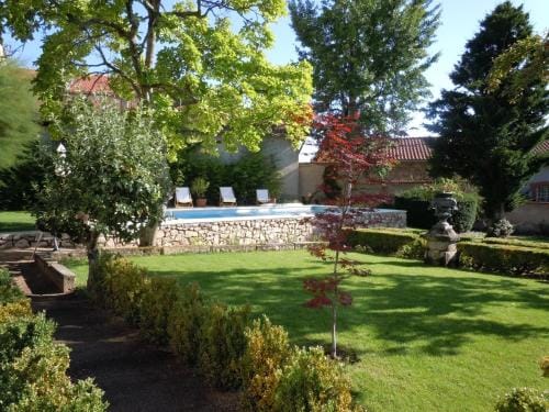 Demeure Bouquet Hotel in Auvergne-Rhône-Alpes