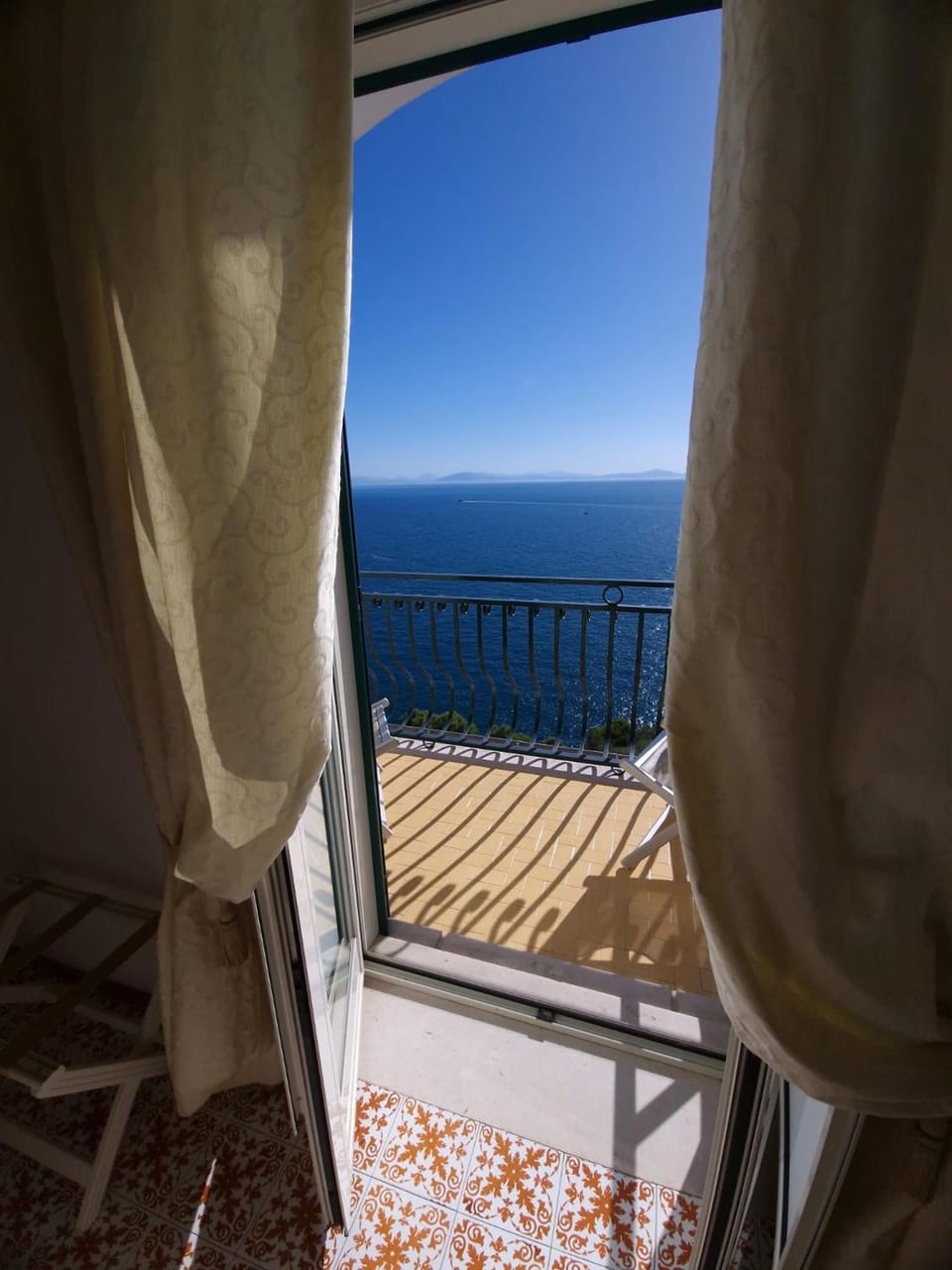 Hotel La Perla Hotel in Praiano