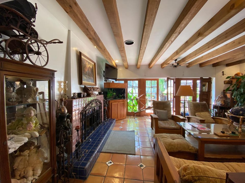 Villa Rosa Inn Hotel in Santa Barbara