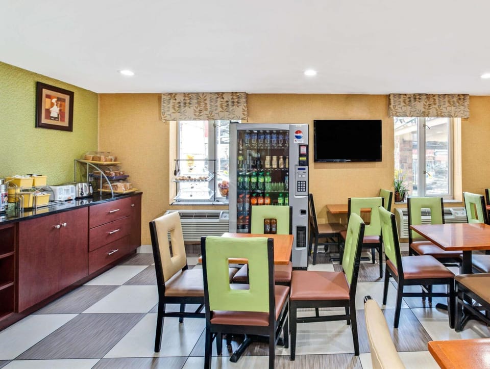 Coffee shop