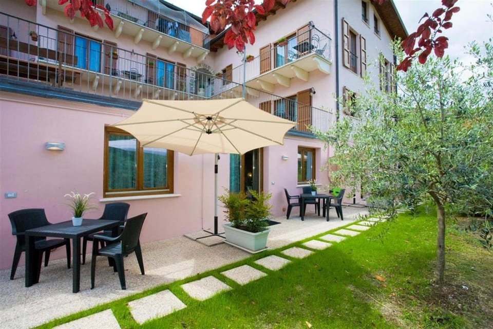 Residence Delle Rose Hotel in Tignale