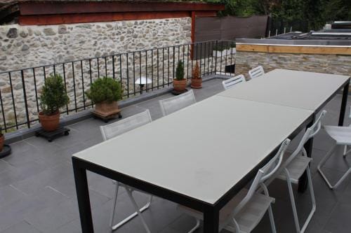 Au cœur du vignoble sur Bursins Hotel in Canton of Vaud