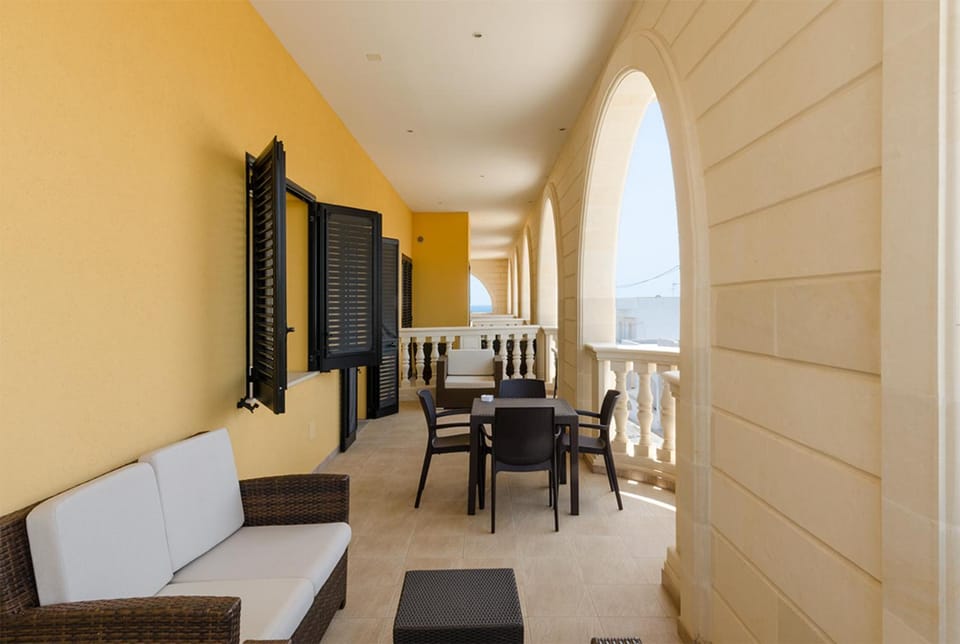 Balcony/terrace