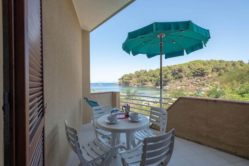 Residence le Acacie Hotel in Tuscany