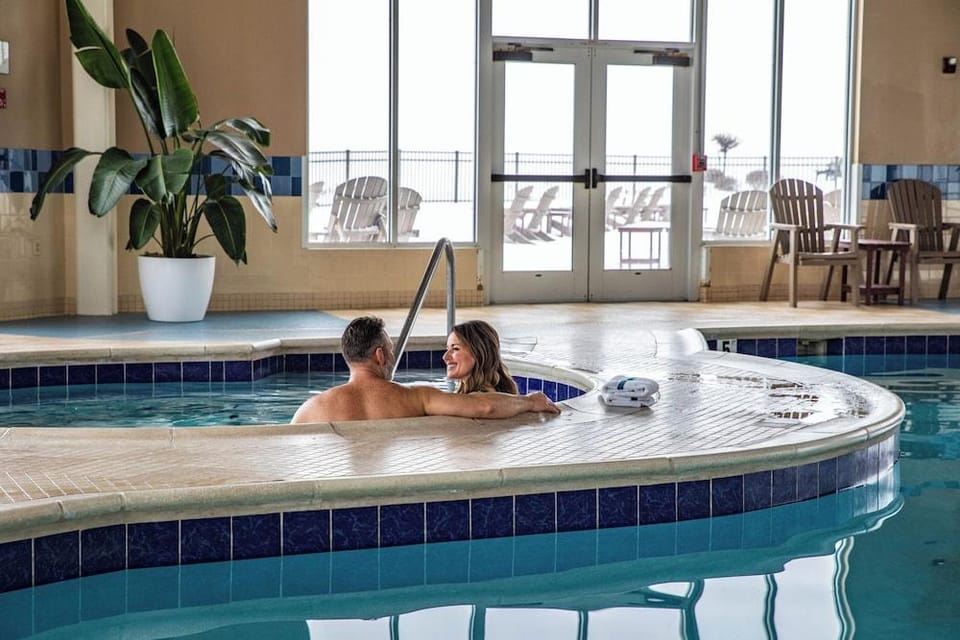 The Lodge at Geneva Hotel in Geneva-on-the-Lake
