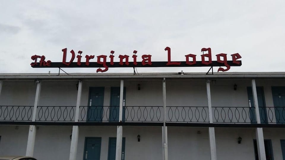 The Virginia Lodge Hotel in Belle Haven