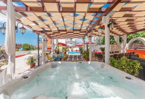 New! Luxurious Villa ANCORA Hotel in Šibenik-Knin County, Croatia