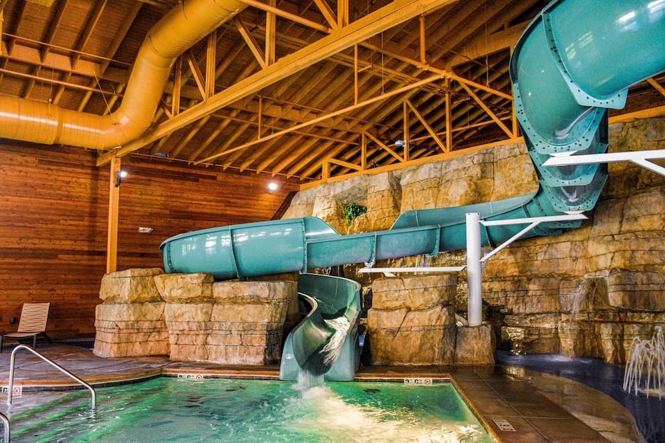 The Branson Hillside Hotel Hotel in Branson
