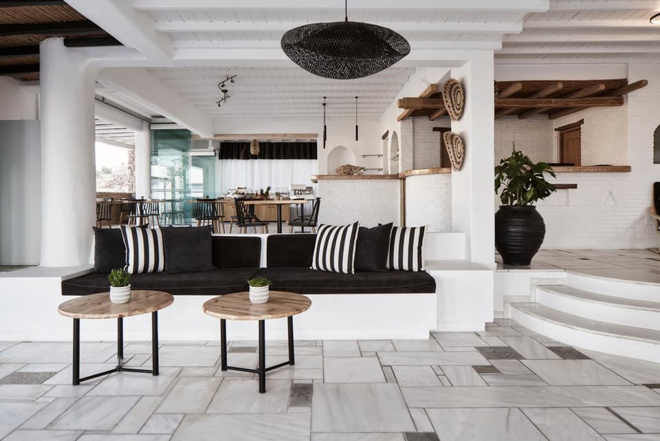 Mr and Mrs White Mykonos Hotel in Mykonos, Mikonos 846 00, Greece