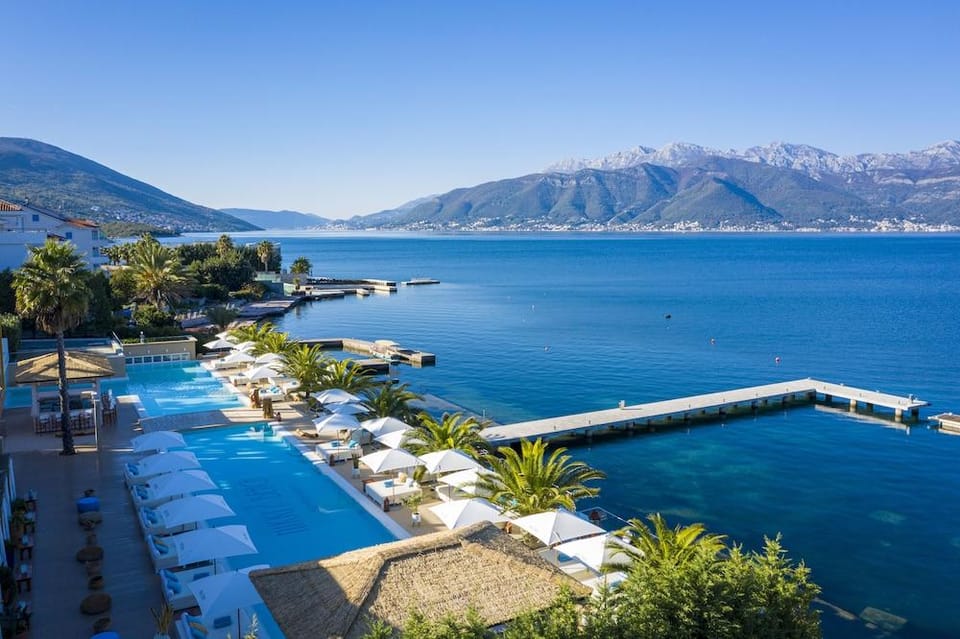 Monte Palm Beach Hotel in Kotor Municipality
