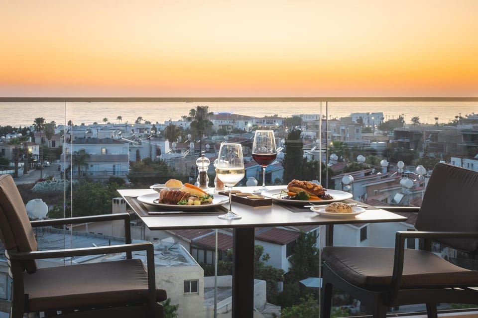 Kefalos Damon Hotel Apartments Apartment hotel in Paphos