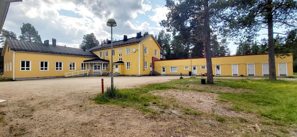 Kuukkeli Ivalo Airport Inn Hotel in Lapland