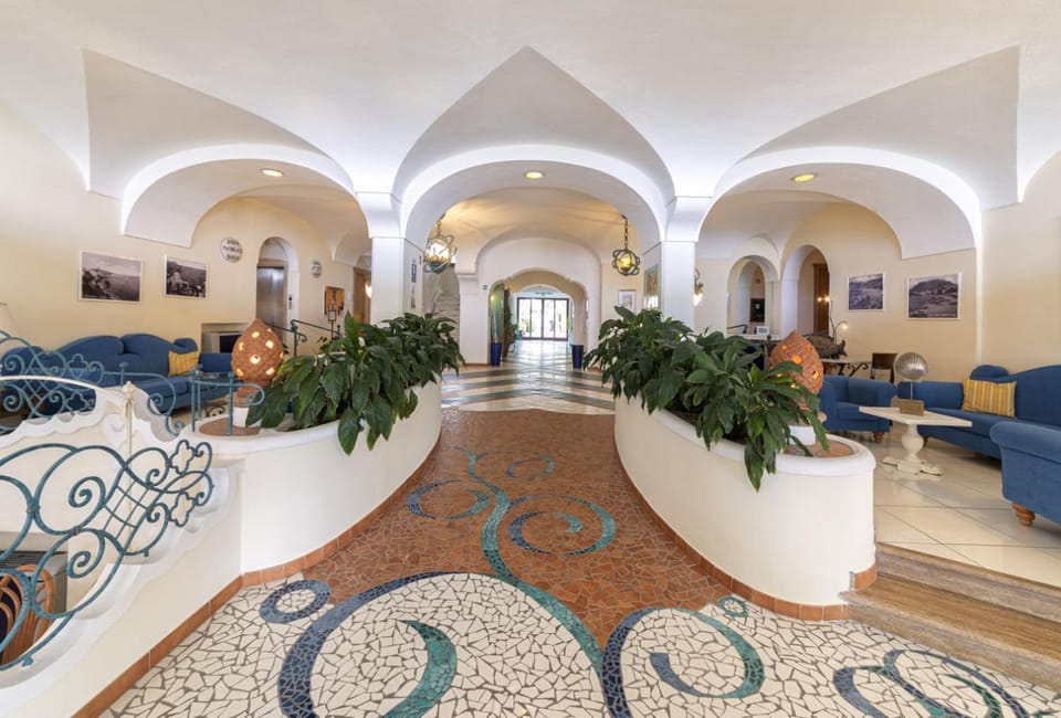 Hotel Terme Tritone Resort & Spa Hotel in Forio