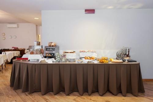 Hotel Bacco Rooms and Breakfast Hotel in Pietra Ligure