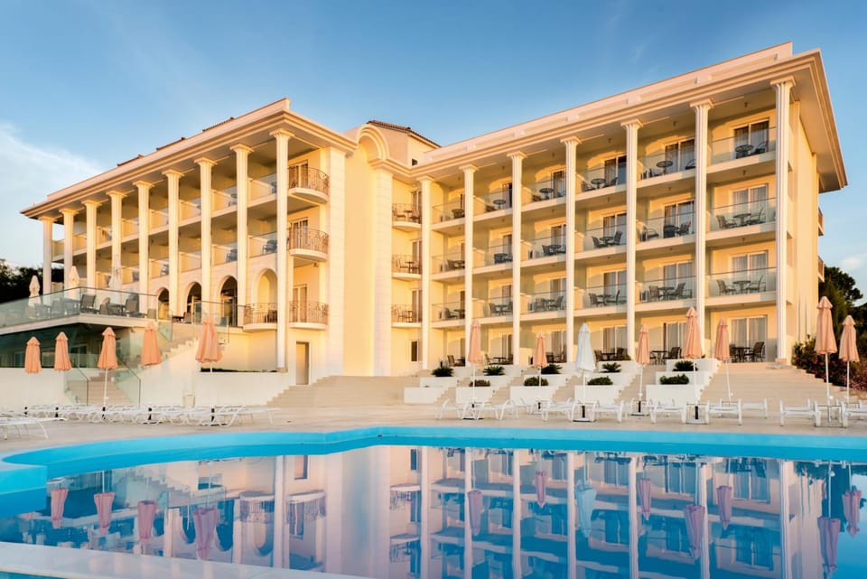Avalon Palace Hotel by GHH Hotel in Zakynthos