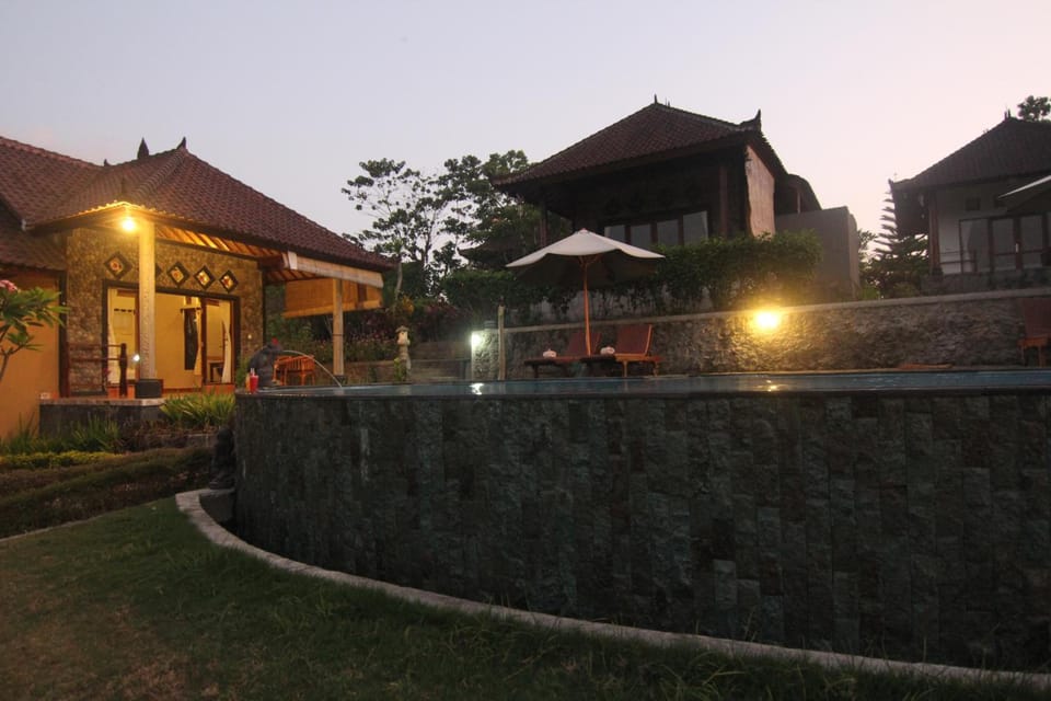 Giri Carik Hotel in Sidemen