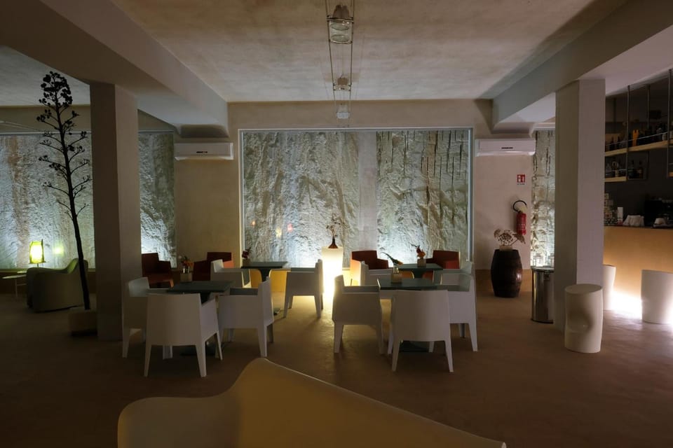 Bar/lounge