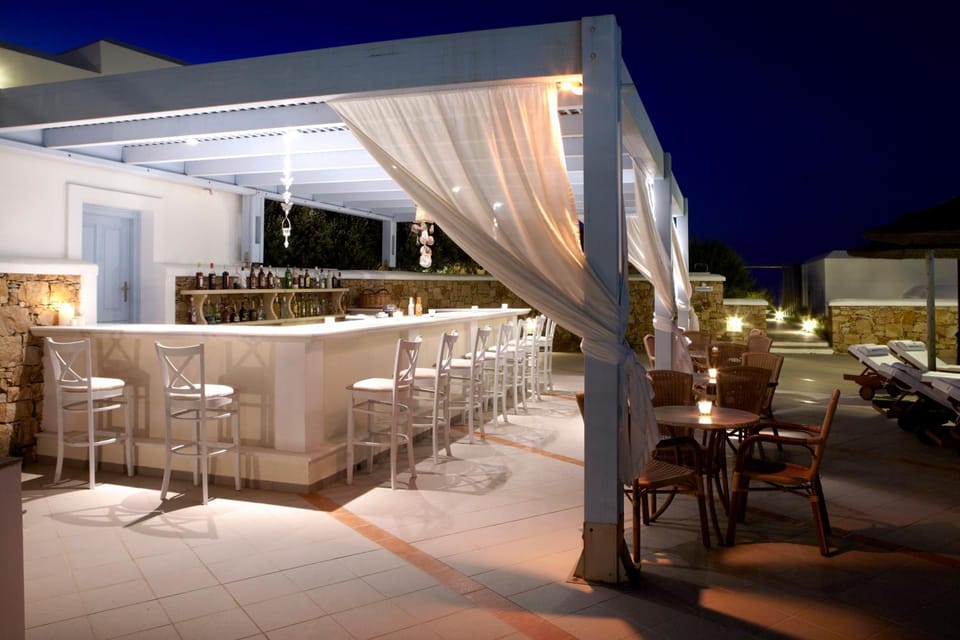 Bar/lounge