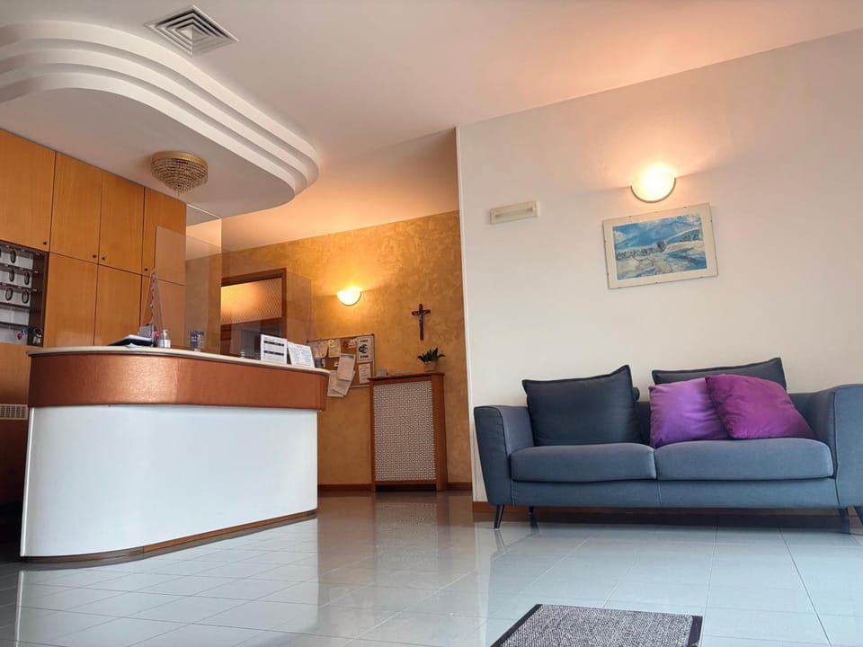 Hotel Crocenzi Hotel in Marche
