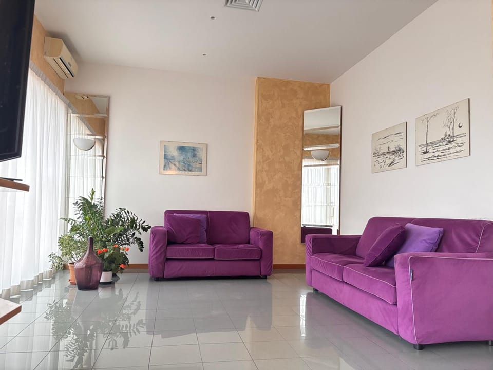 Hotel Crocenzi Hotel in Marche