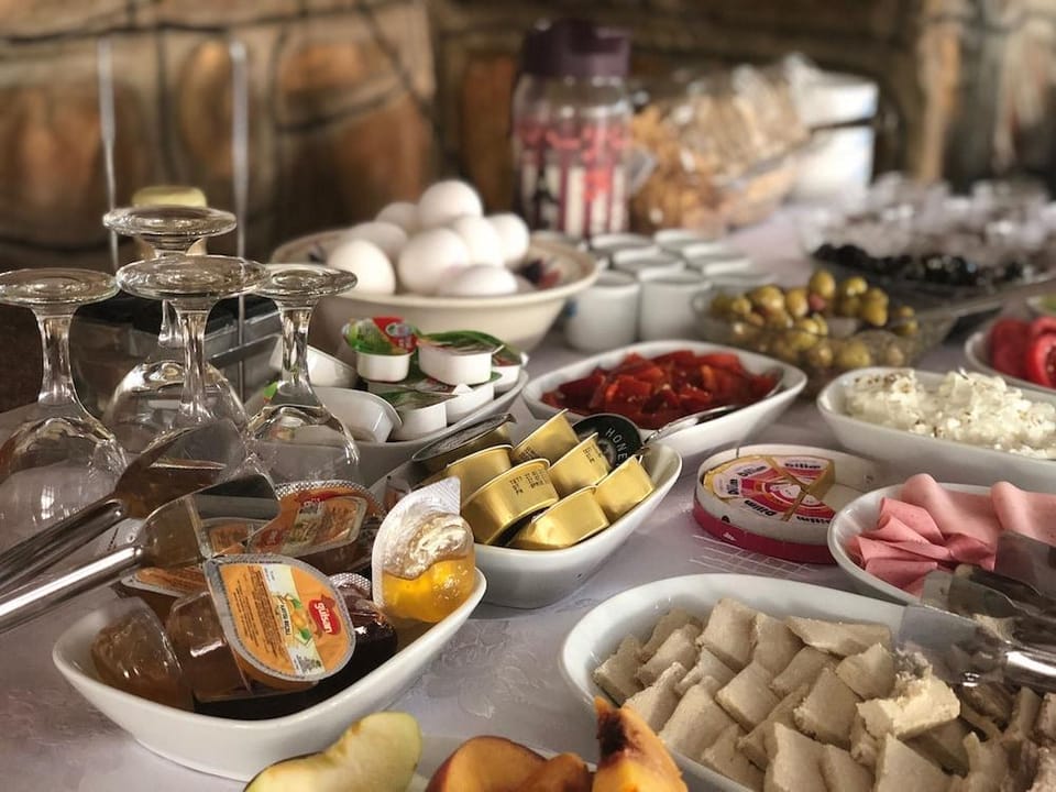 Hermes Hotel Ozdere Hotel in Aydın Province