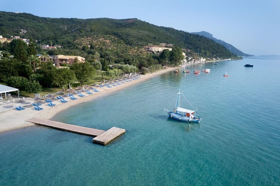 Delfinia Hotel Hotel in Moraitika