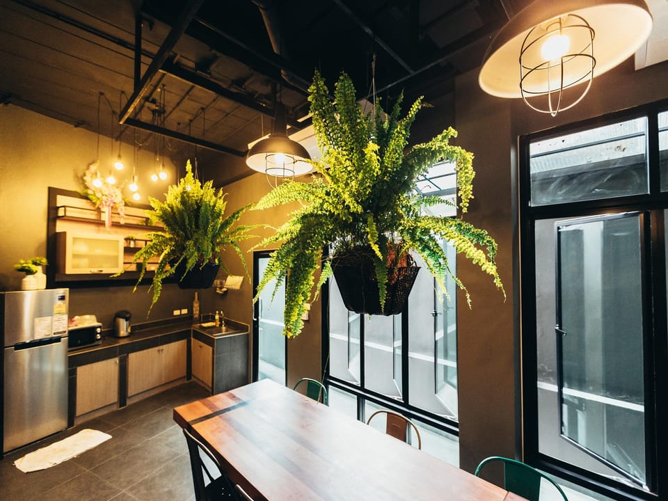 Srisuksant Square Hostel in Krabi Changwat