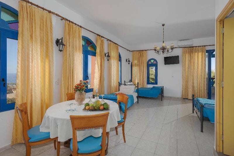 Palm Bay Hotel in Lasithi