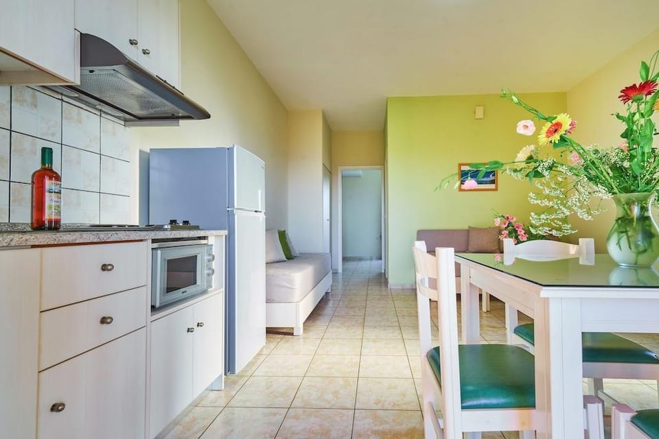 Nanakis Beach Luxury Apartments Hotel in Crete