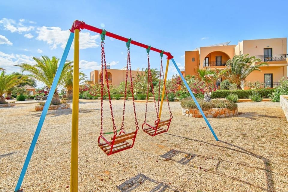 Nanakis Beach Luxury Apartments Hotel in Crete
